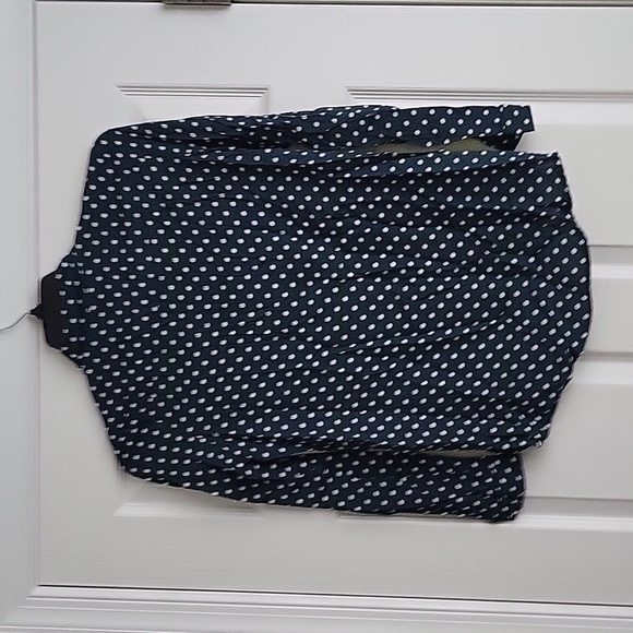 Divided H&M Button Up Long Sleeve Shirt - Picture 5 of 10